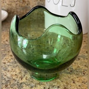 Vintage Viking Emerald Green Rose Bowl Collectible Decor